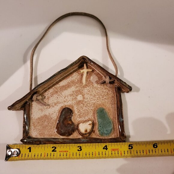 Contemporary Ceramic Pottery Nativity Scene w/ Leather Hanger Christmas Decor - Picture 3 of 4